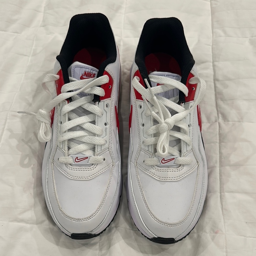 MENS SIZE 10 Nike White and Red Air Max